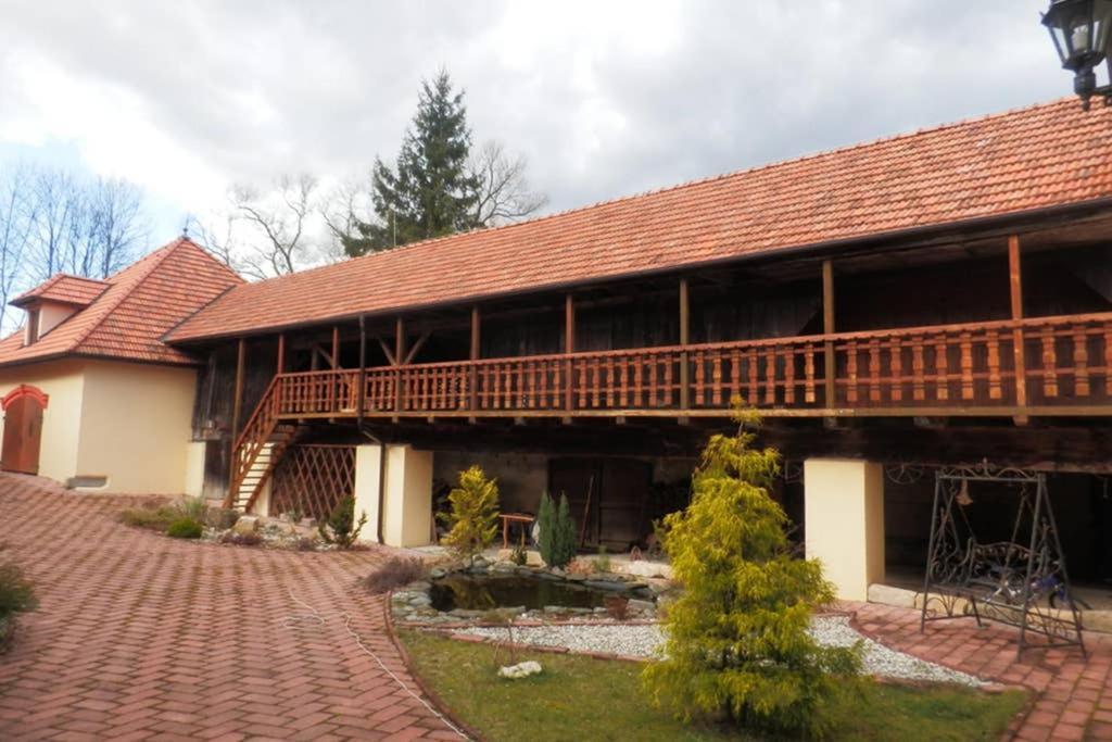 Zámeček Zdíky - Moderní malý apartmán Bujanov Exteriér fotografie